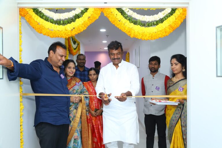 Dr Sravanthi fertility Specialist Hyderabad