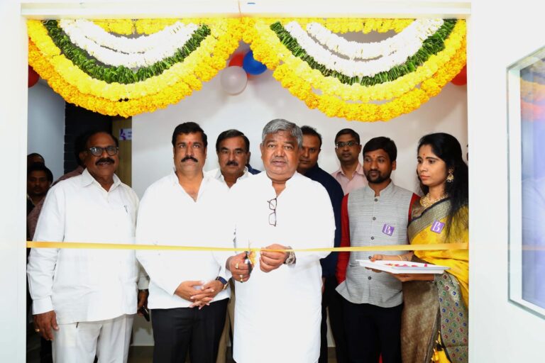 Dr Sravanthi fertility Specialist Hyderabad
